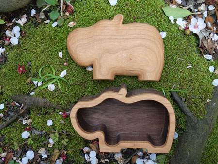 Kikkoro Hippo Wood Box