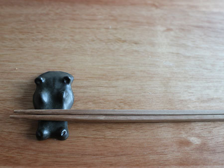 chopstick rest by clayworks