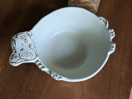 pottery deep bowl