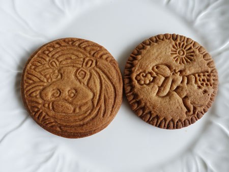 Biscuits by Yoko Ito